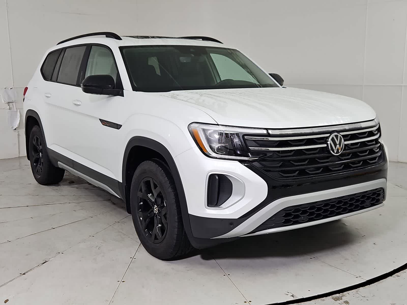 Thumbnail: 2026 Volkswagen Atlas - 8