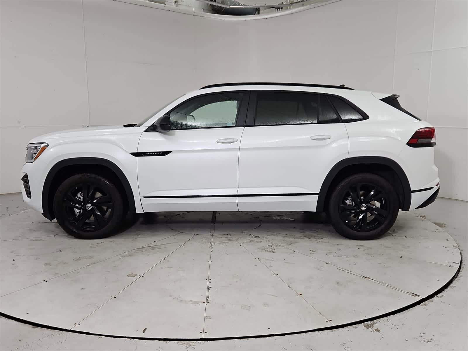 Thumbnail: 2025 Volkswagen Atlas - 3