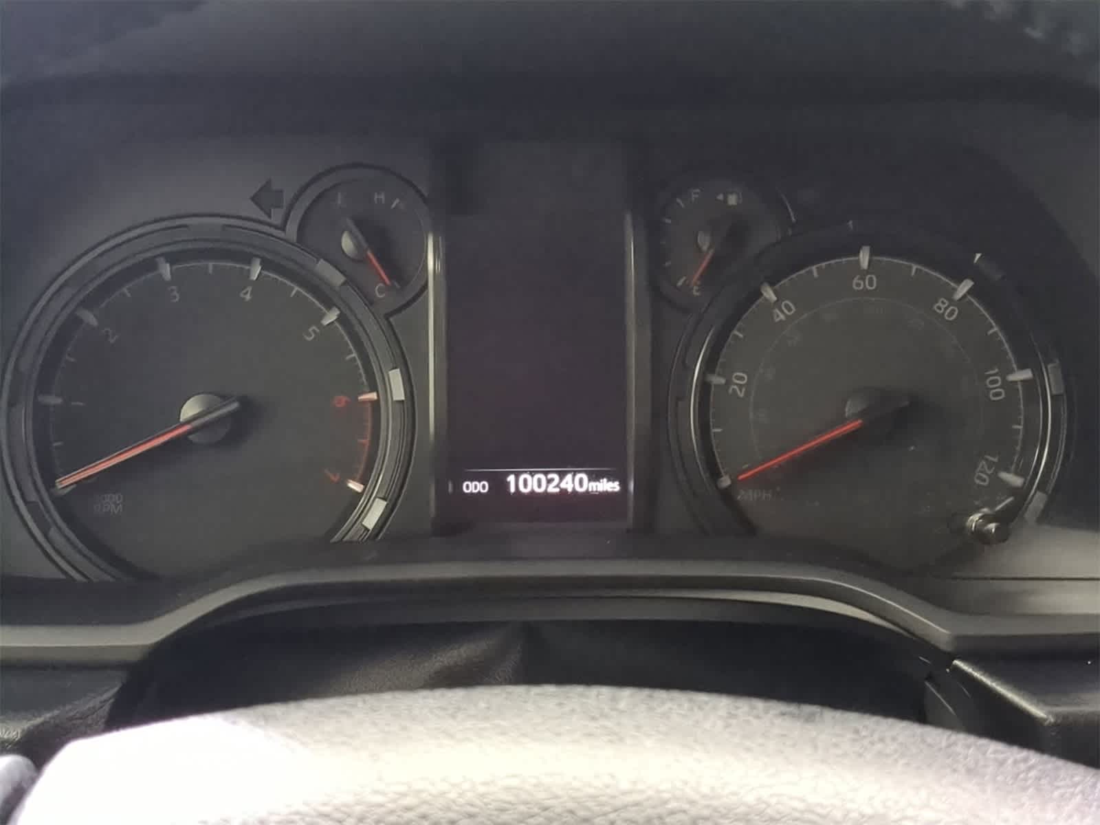 Thumbnail: 2022 Toyota 4Runner - 31