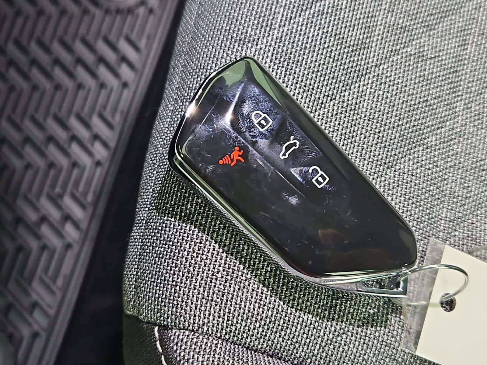 Thumbnail: 2026 Volkswagen Tiguan - 35