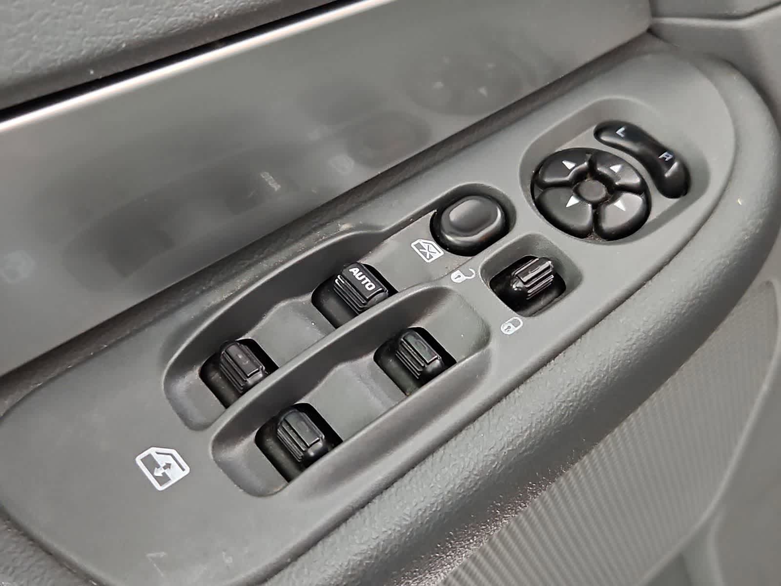 Thumbnail: 2009 Dodge Ram 3500 - 17