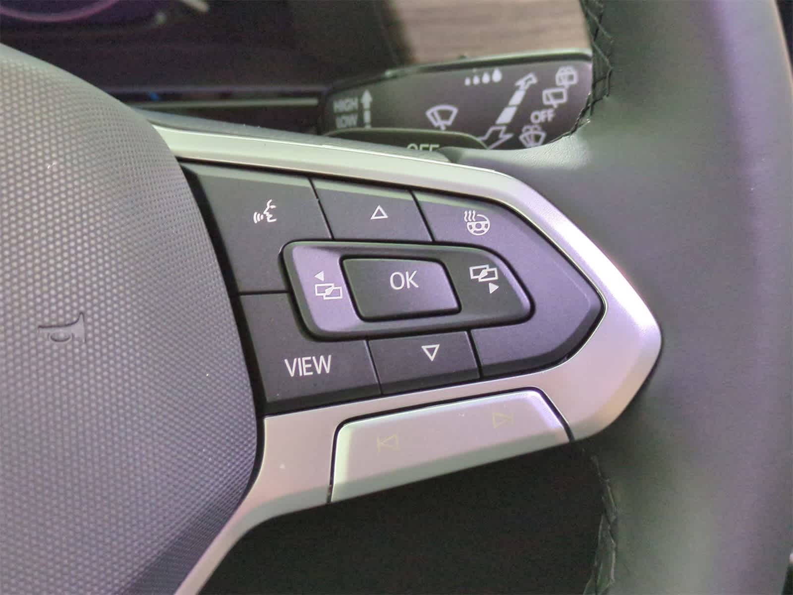 Thumbnail: 2025 Volkswagen Atlas - 26