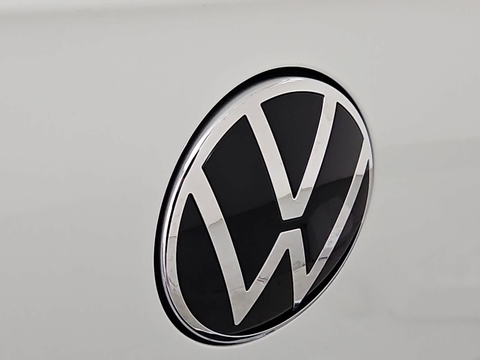 Thumbnail: 2026 Volkswagen Golf - 11
