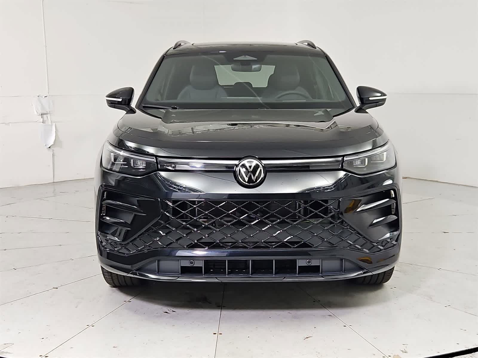 Thumbnail: 2026 Volkswagen Tiguan - 9