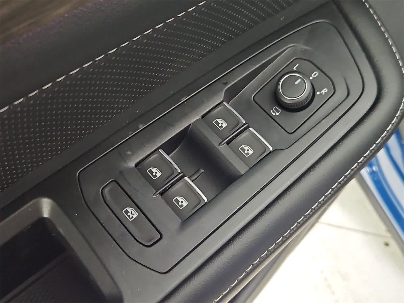 Thumbnail: 2026 Volkswagen Atlas - 17