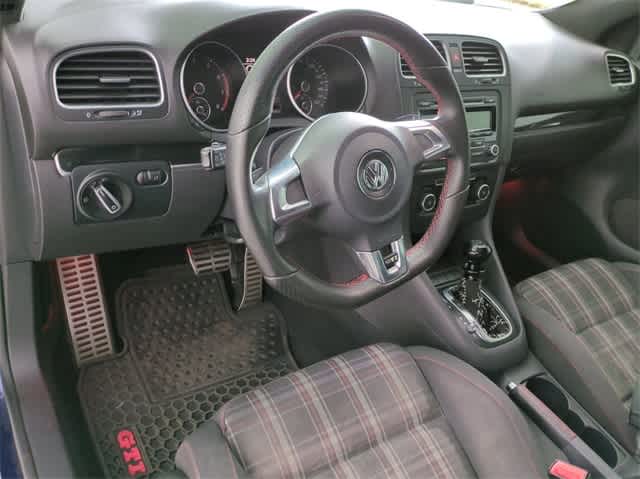 2012 Volkswagen Golf R 2