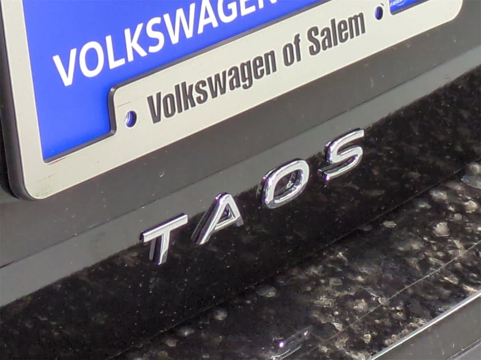 Thumbnail: 2025 Volkswagen Taos - 12