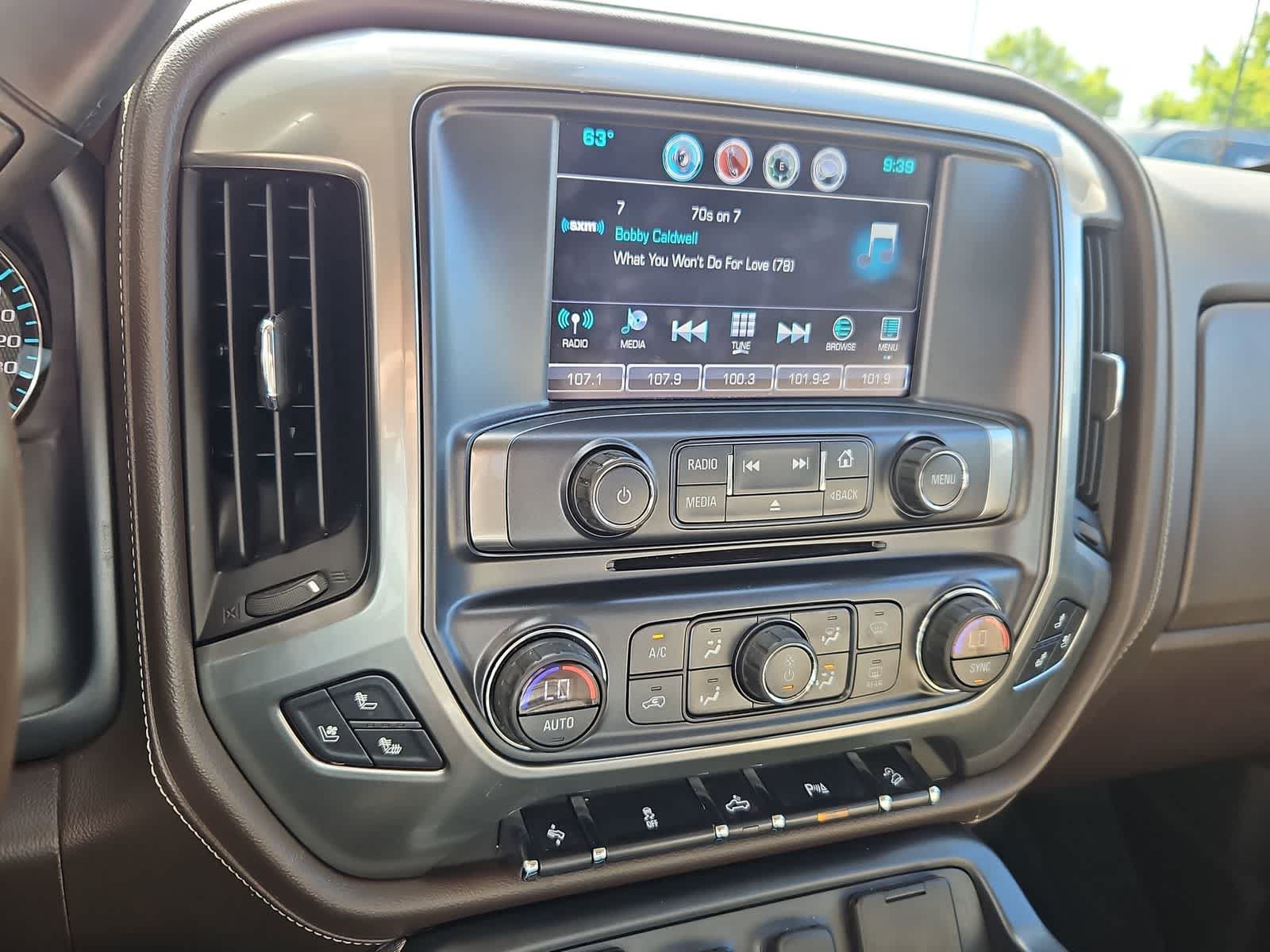 Thumbnail: 2017 Chevrolet Silverado 1500 - 27