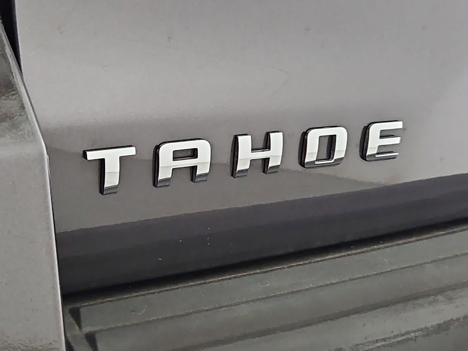 Thumbnail: 2017 Chevrolet Tahoe - 12