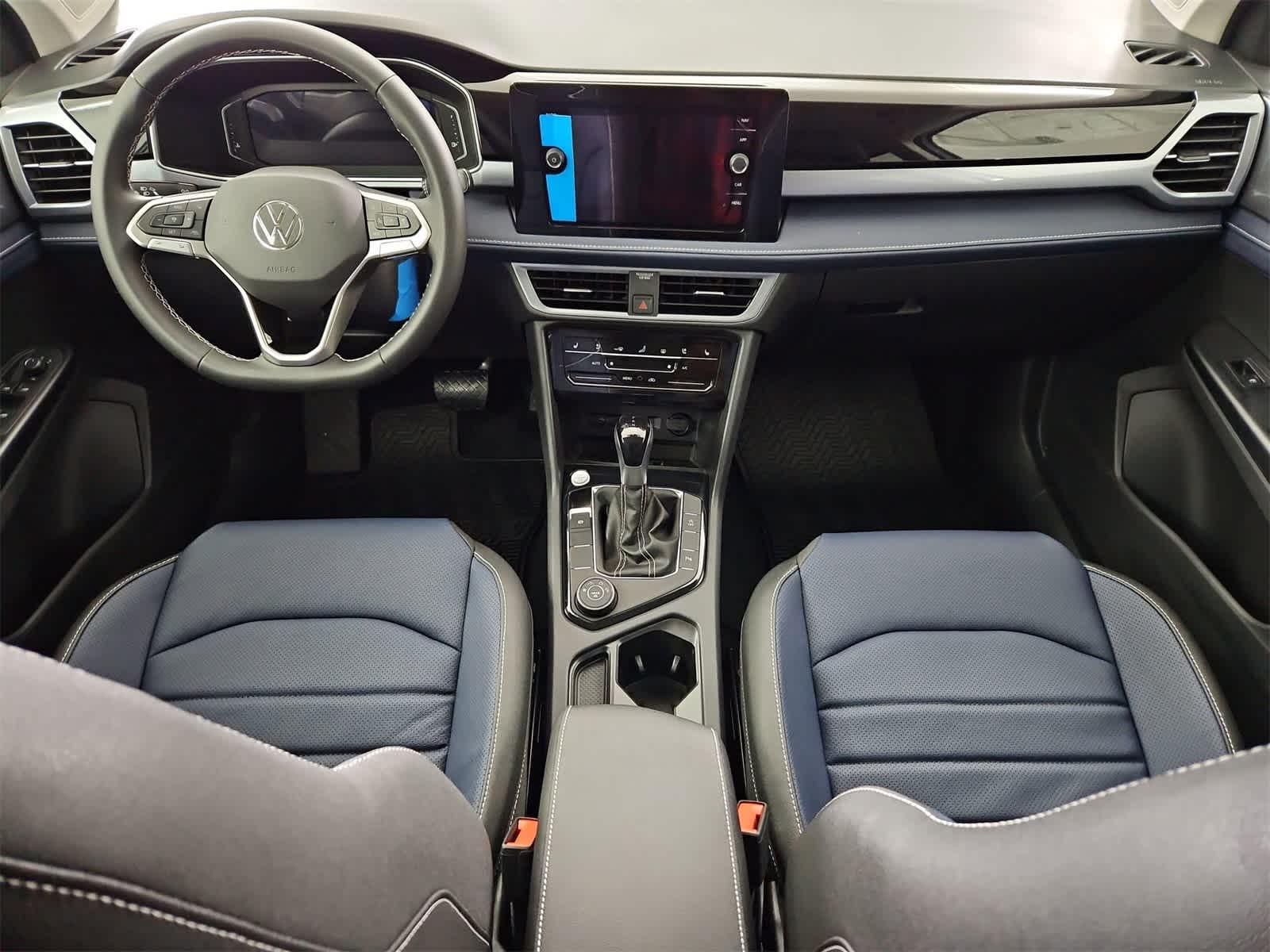 Thumbnail: 2026 Volkswagen Taos - 15