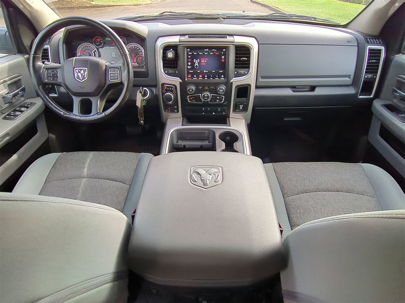 Thumbnail: 2020 RAM 1500 Classic - 14