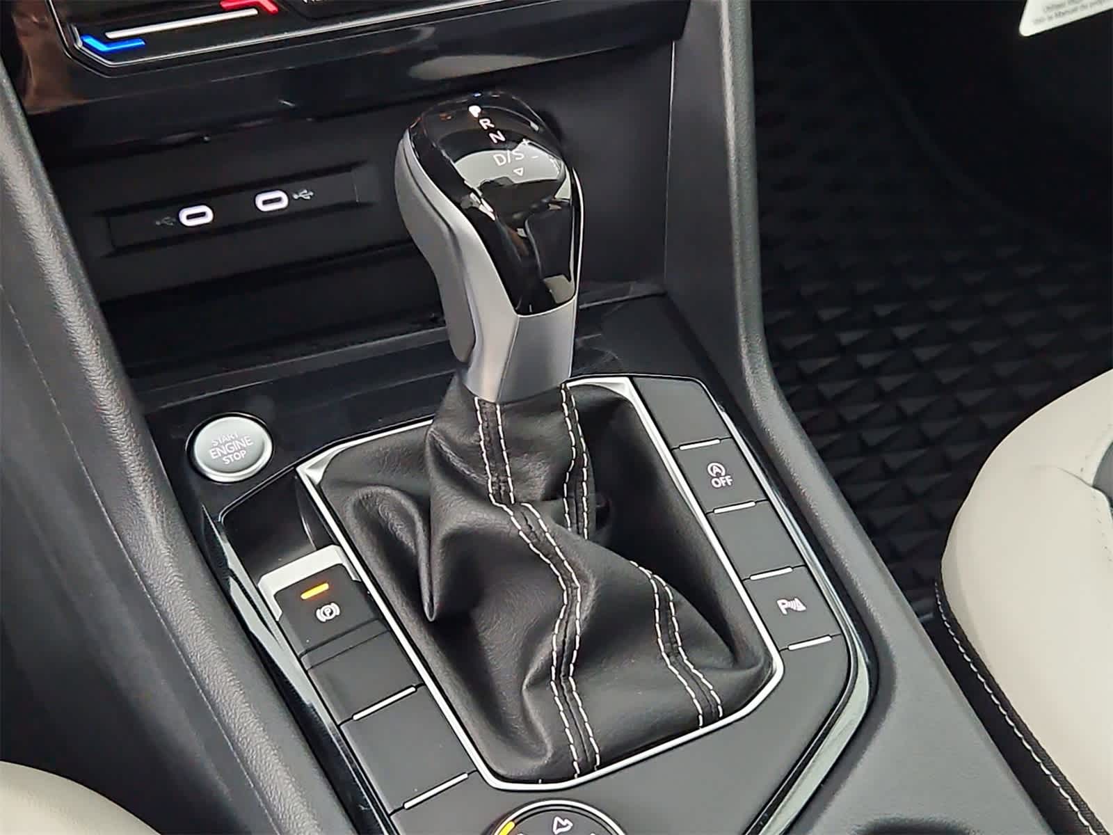 Thumbnail: 2025 Volkswagen Taos - 33