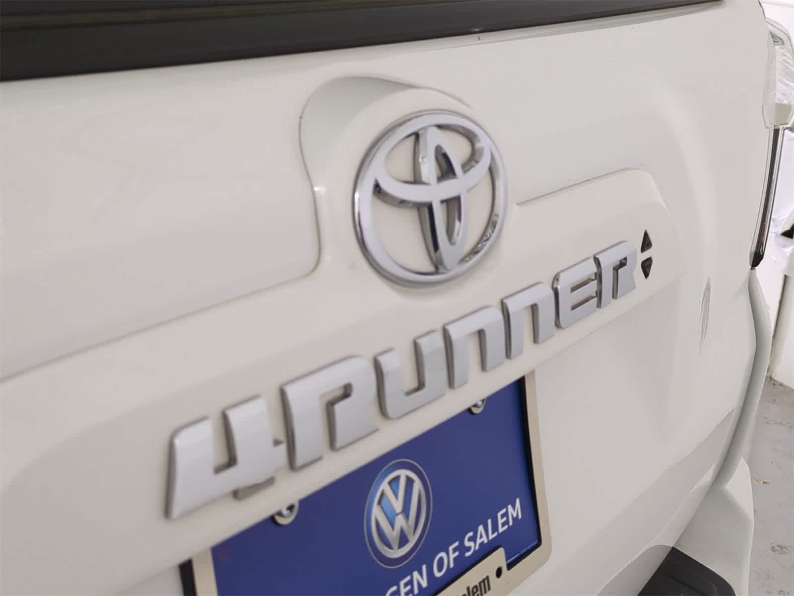 Thumbnail: 2023 Toyota 4Runner - 12