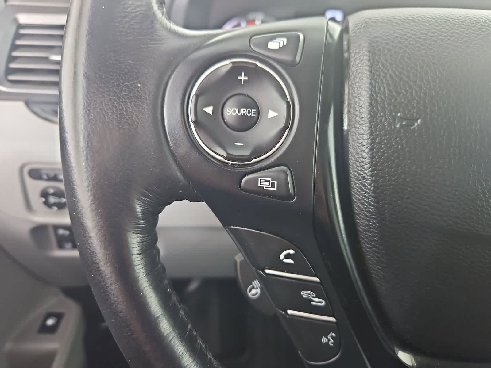 Thumbnail: 2019 Honda Ridgeline - 24