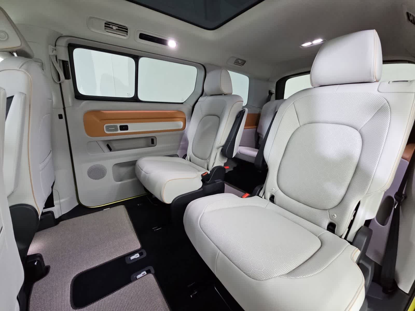 Thumbnail: 2025 Volkswagen ID.Buzz - 20