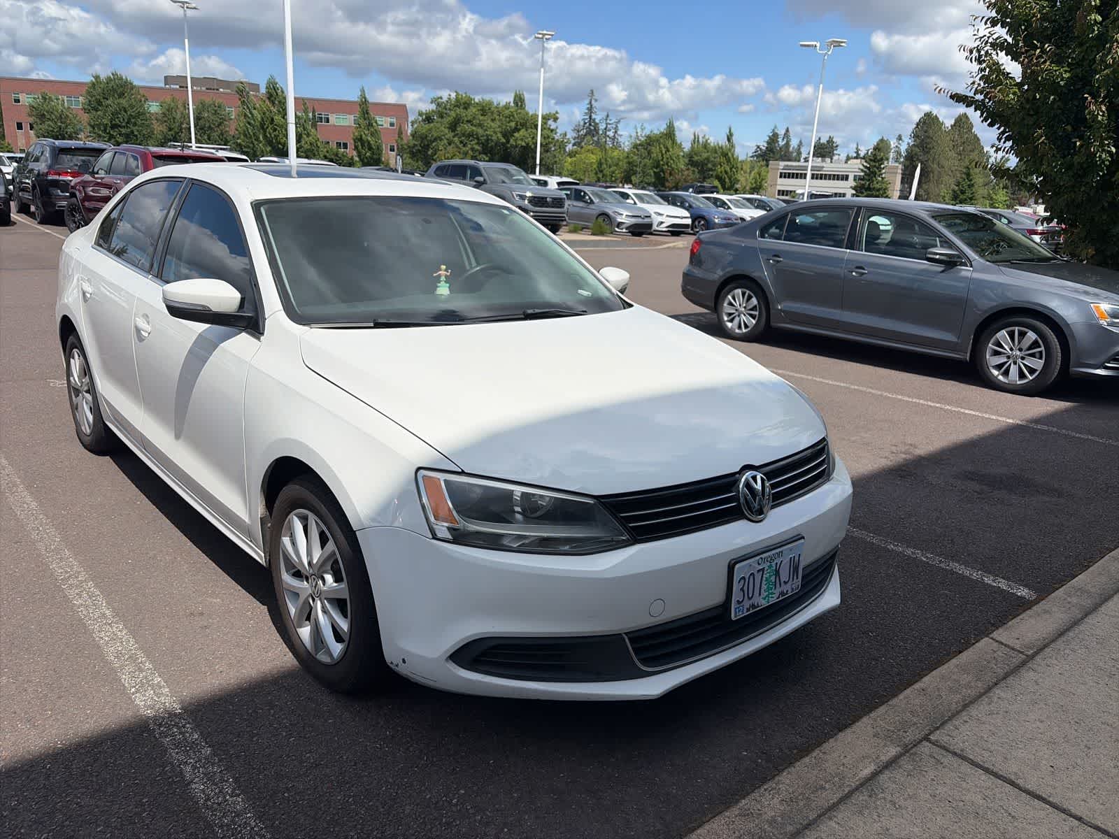 Thumbnail: 2013 Volkswagen Jetta - 2