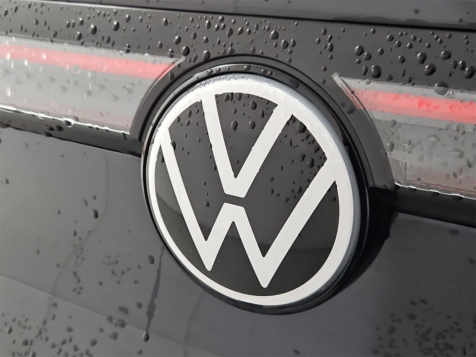 Thumbnail: 2023 Volkswagen ID.4 - 11