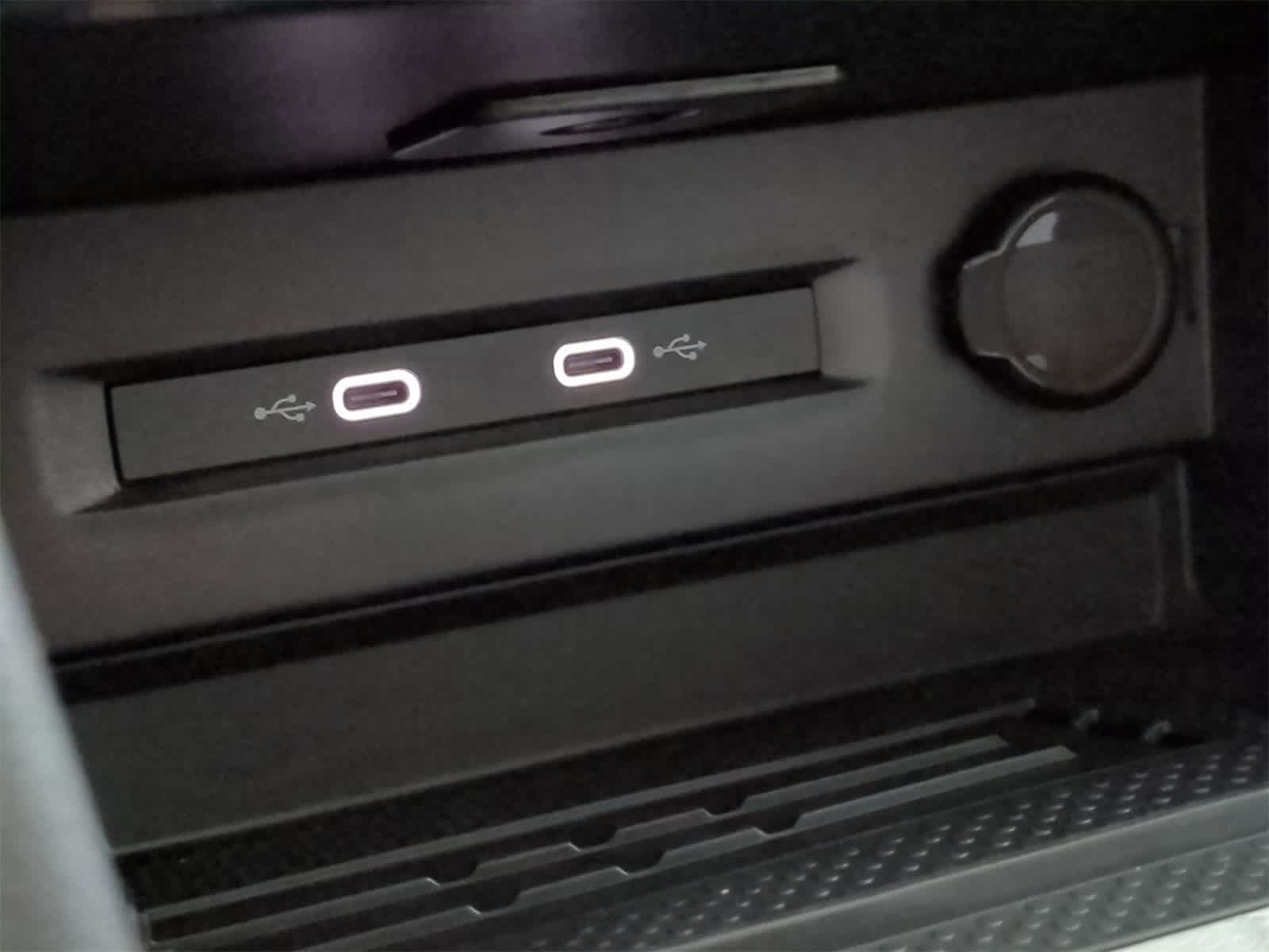 Thumbnail: 2025 Volkswagen Taos - 33