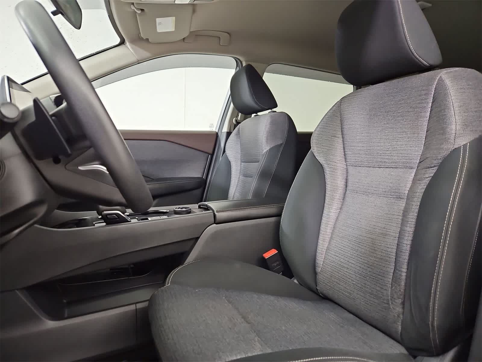 Thumbnail: 2021 Nissan Rogue - 16