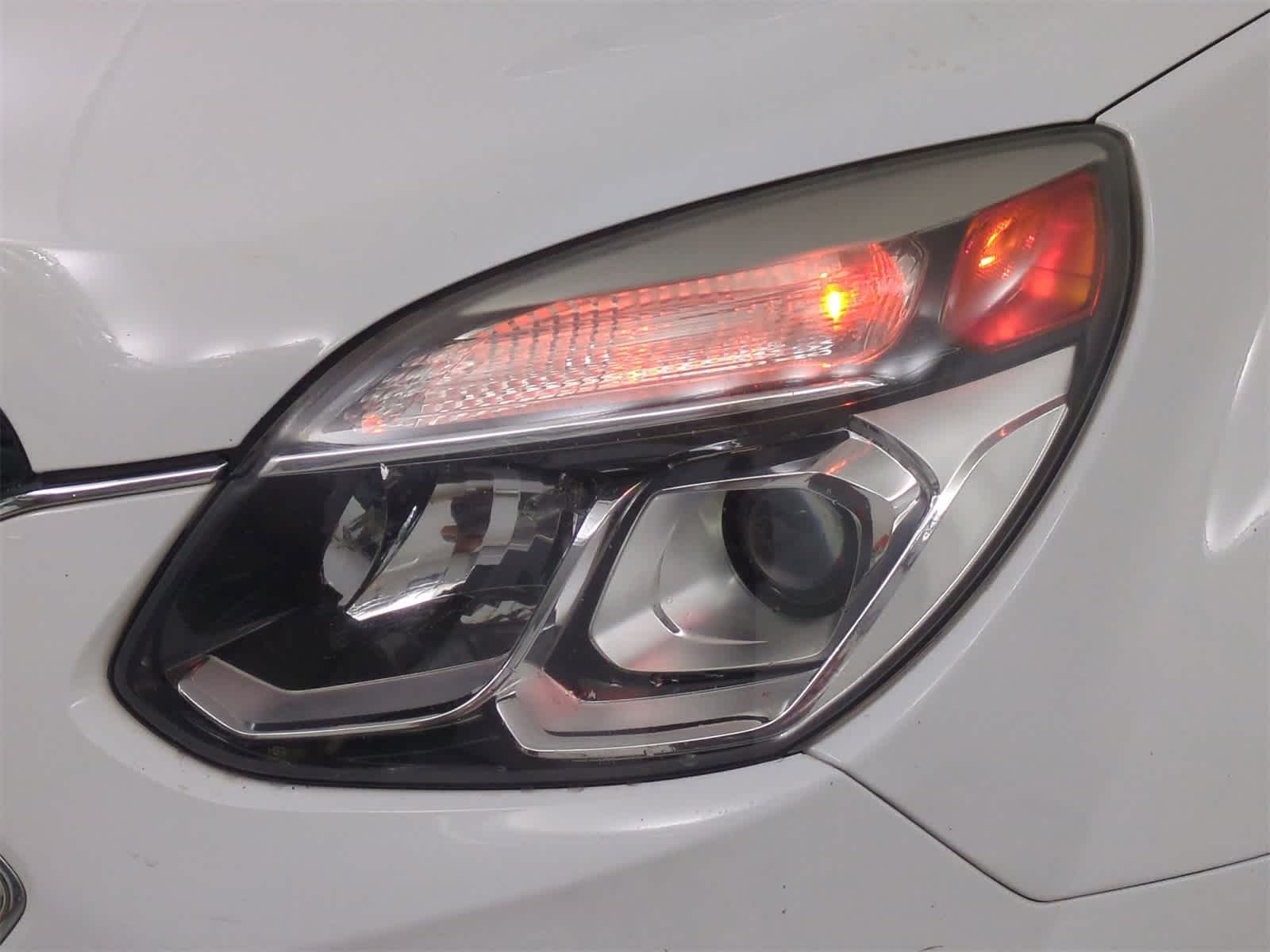 Thumbnail: 2017 Chevrolet Equinox - 10