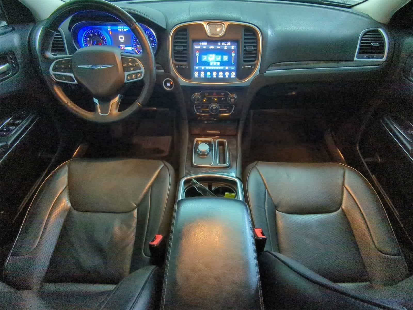 Thumbnail: 2017 Chrysler 300 - 14