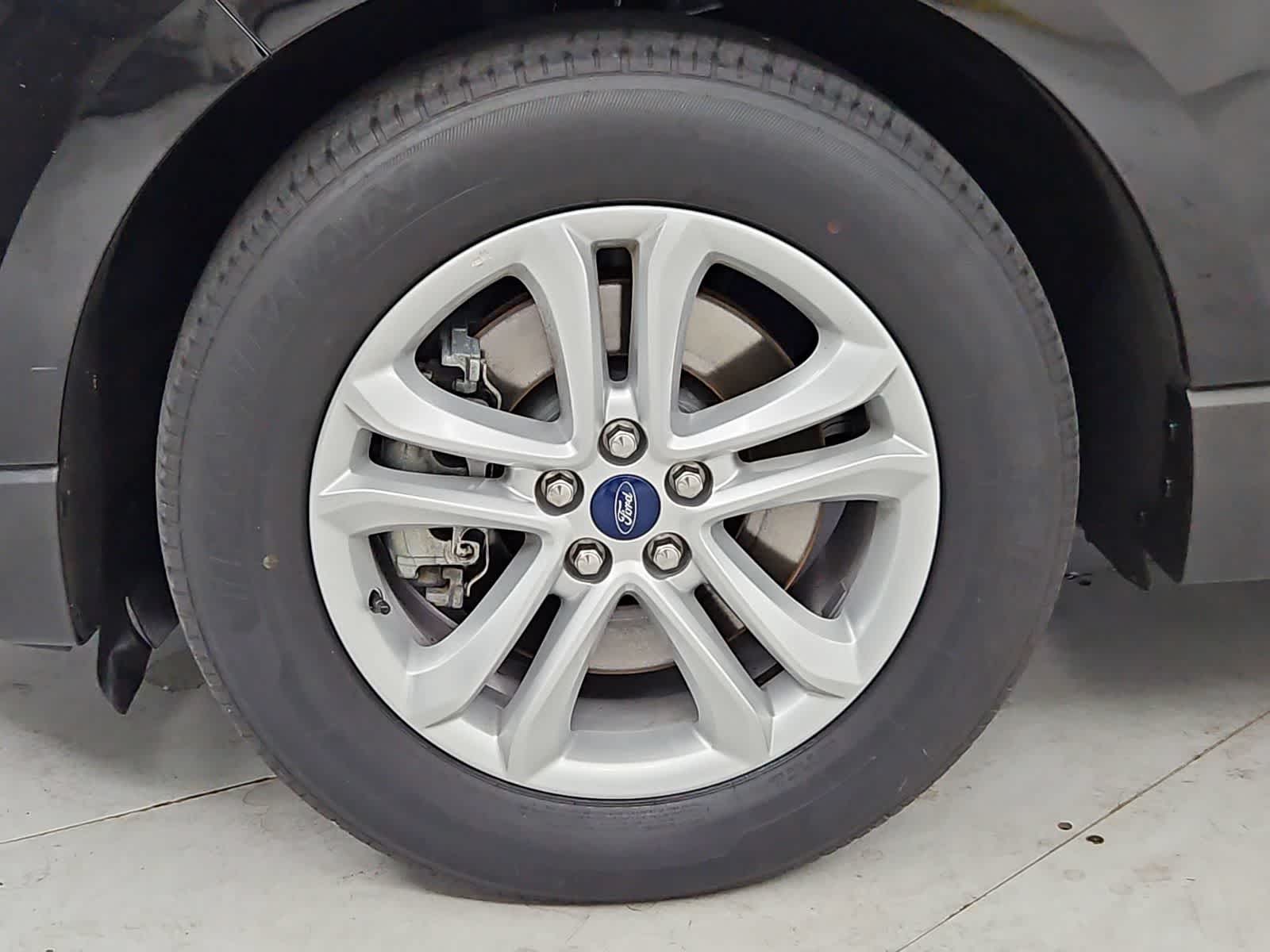 Thumbnail: 2020 Ford Edge - 12
