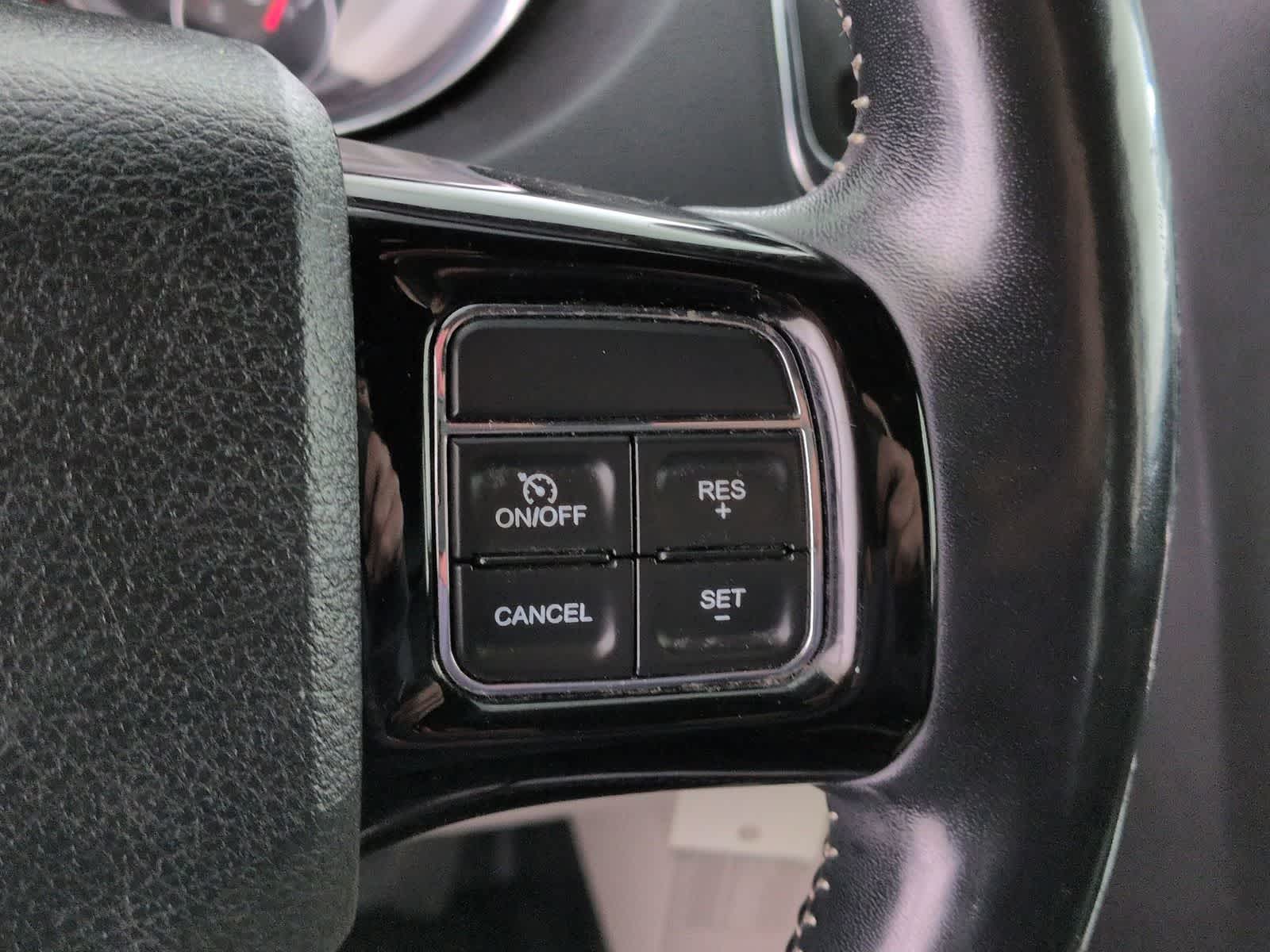 Thumbnail: 2019 Dodge Grand Caravan - 24