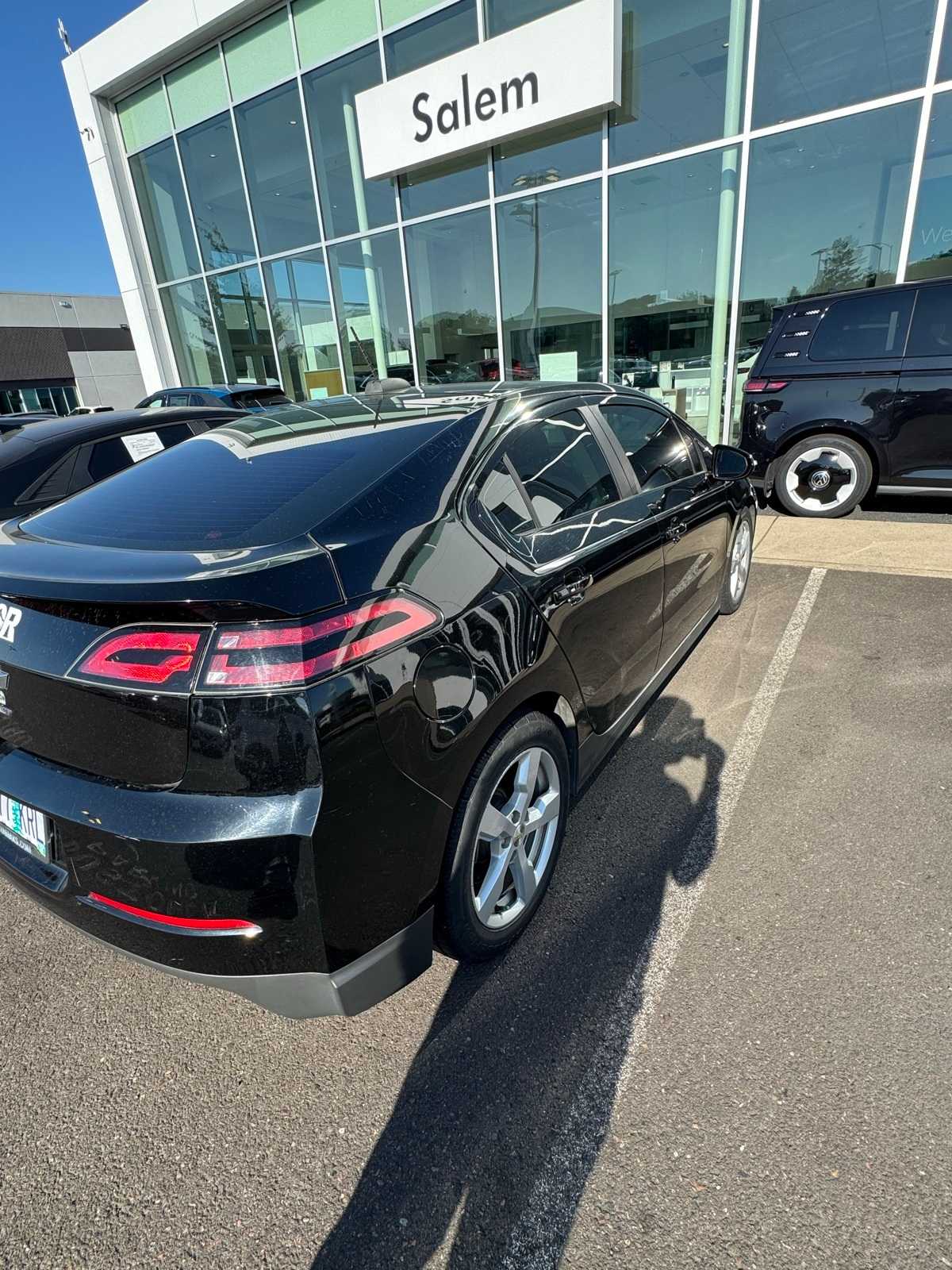 Thumbnail: 2015 Chevrolet Volt - 4