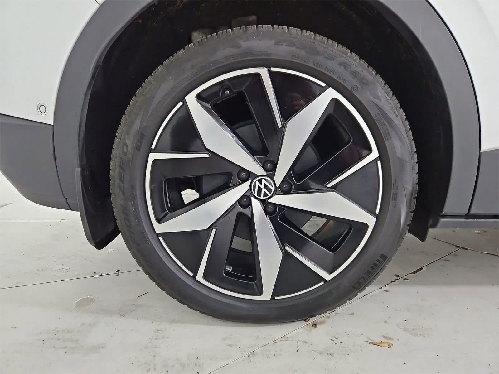 Thumbnail: 2023 Volkswagen ID.4 - 13