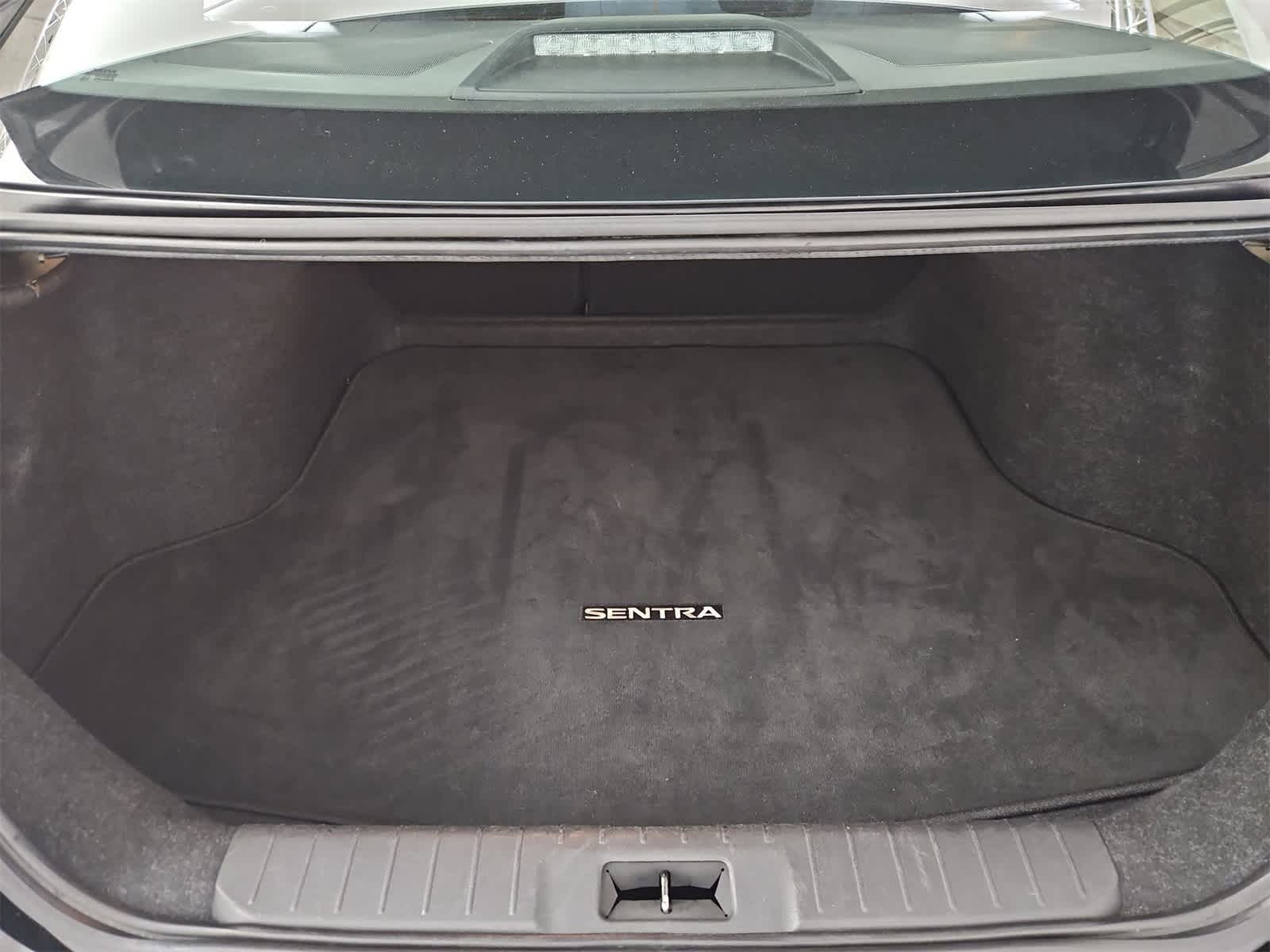 Thumbnail: 2021 Nissan Sentra - 34