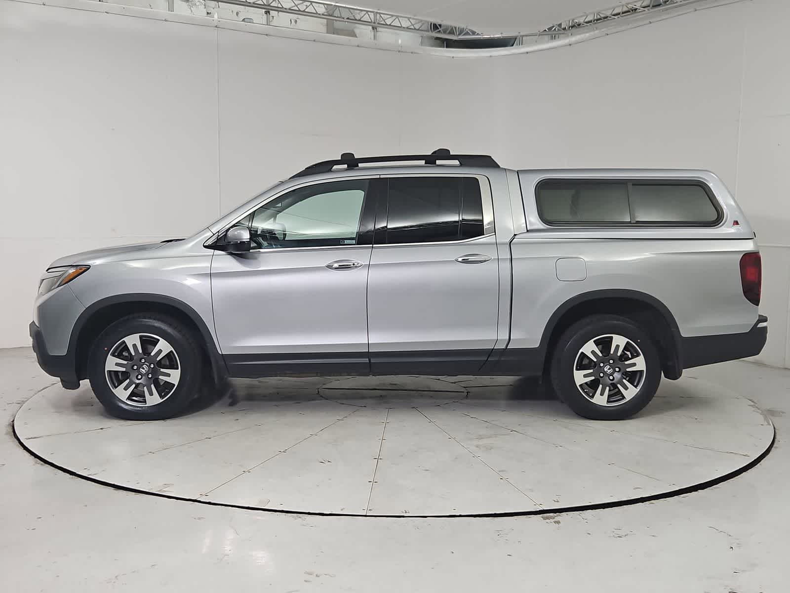 Thumbnail: 2019 Honda Ridgeline - 3