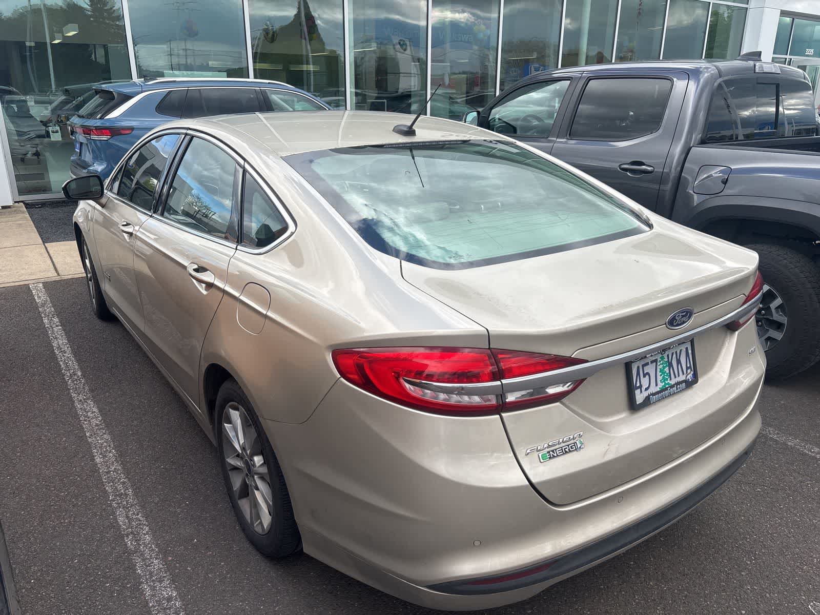 Used 2017 Ford Fusion Energi SE Luxury with VIN 3FA6P0PU1HR190441 for sale in Salem, OR