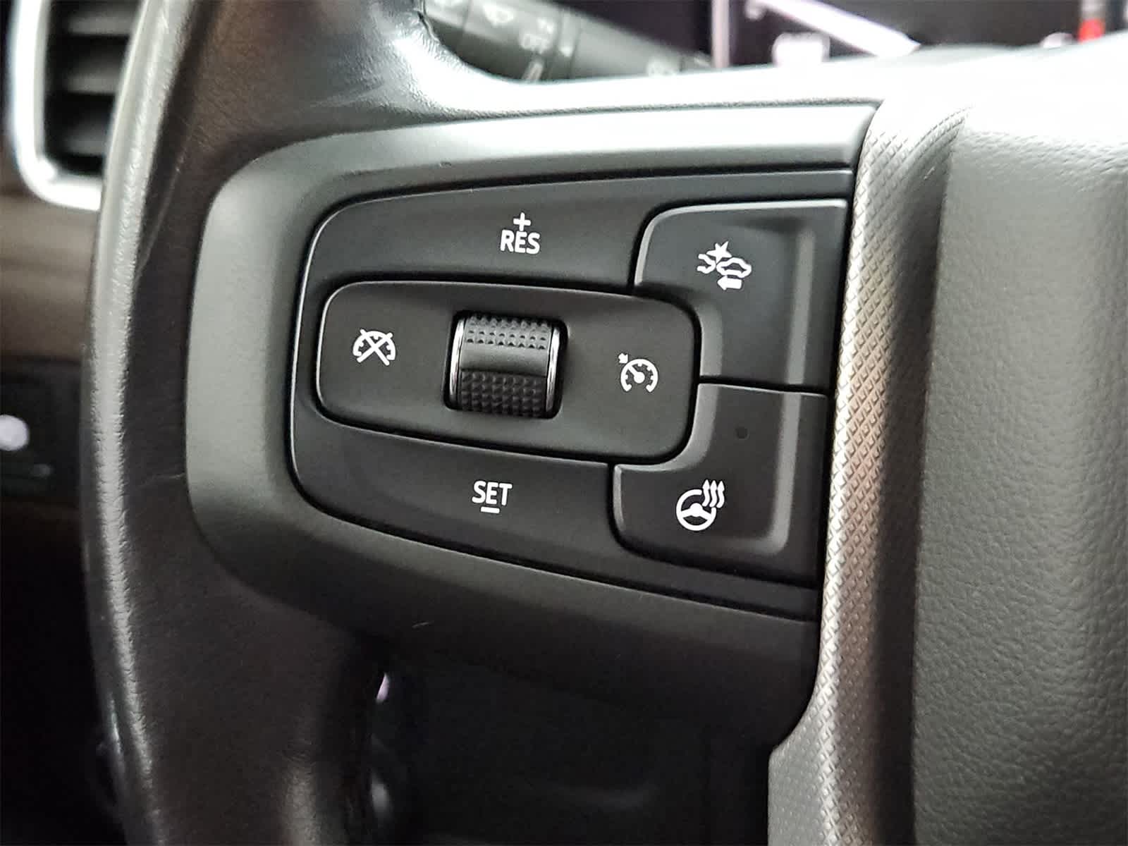 Thumbnail: 2021 GMC Yukon - 25