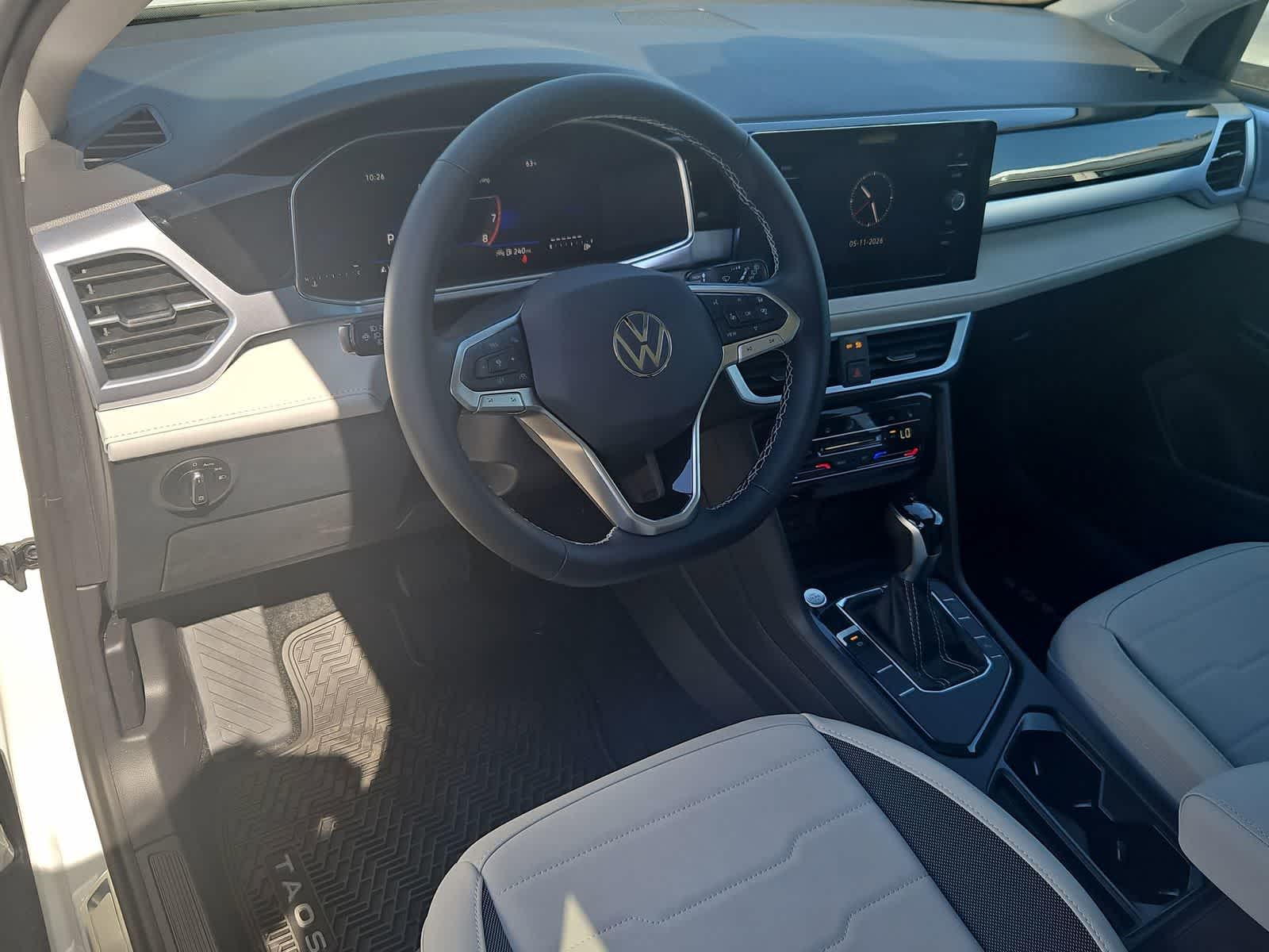 Thumbnail: 2026 Volkswagen Taos - 2