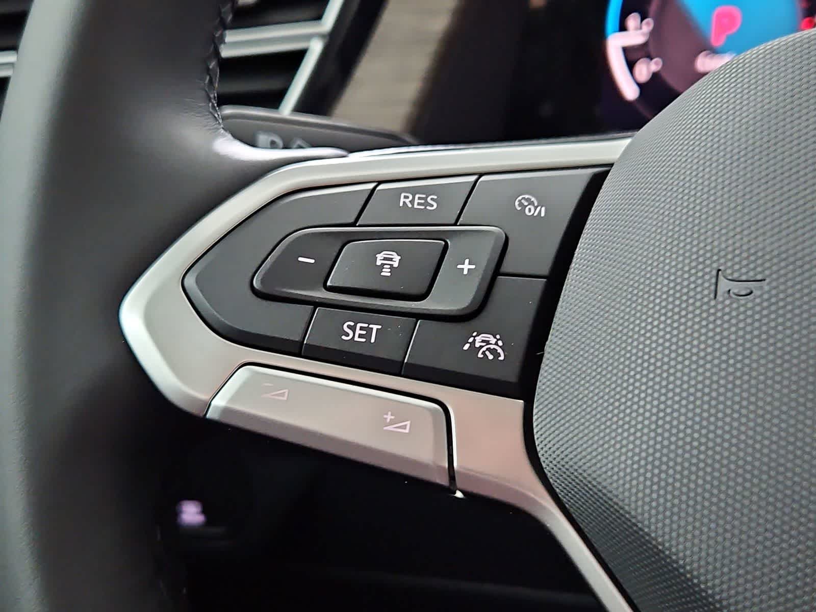 Thumbnail: 2026 Volkswagen Atlas - 25