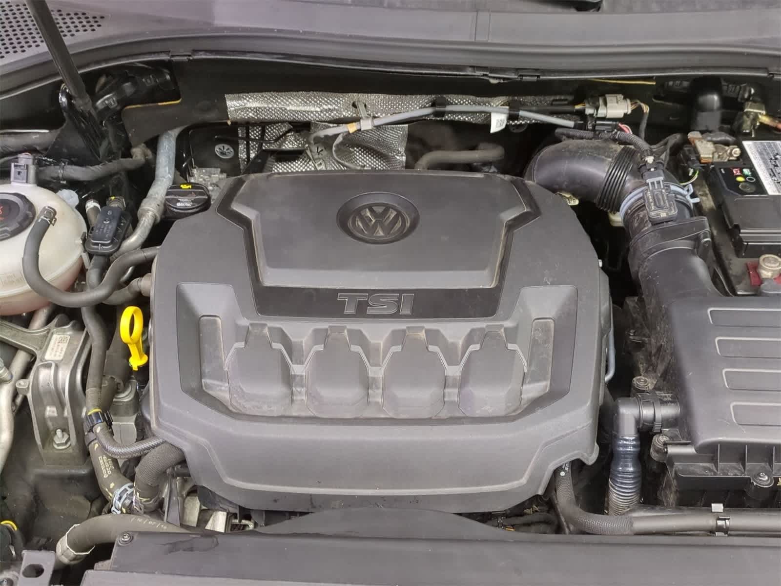 Thumbnail: 2020 Volkswagen Tiguan - 13