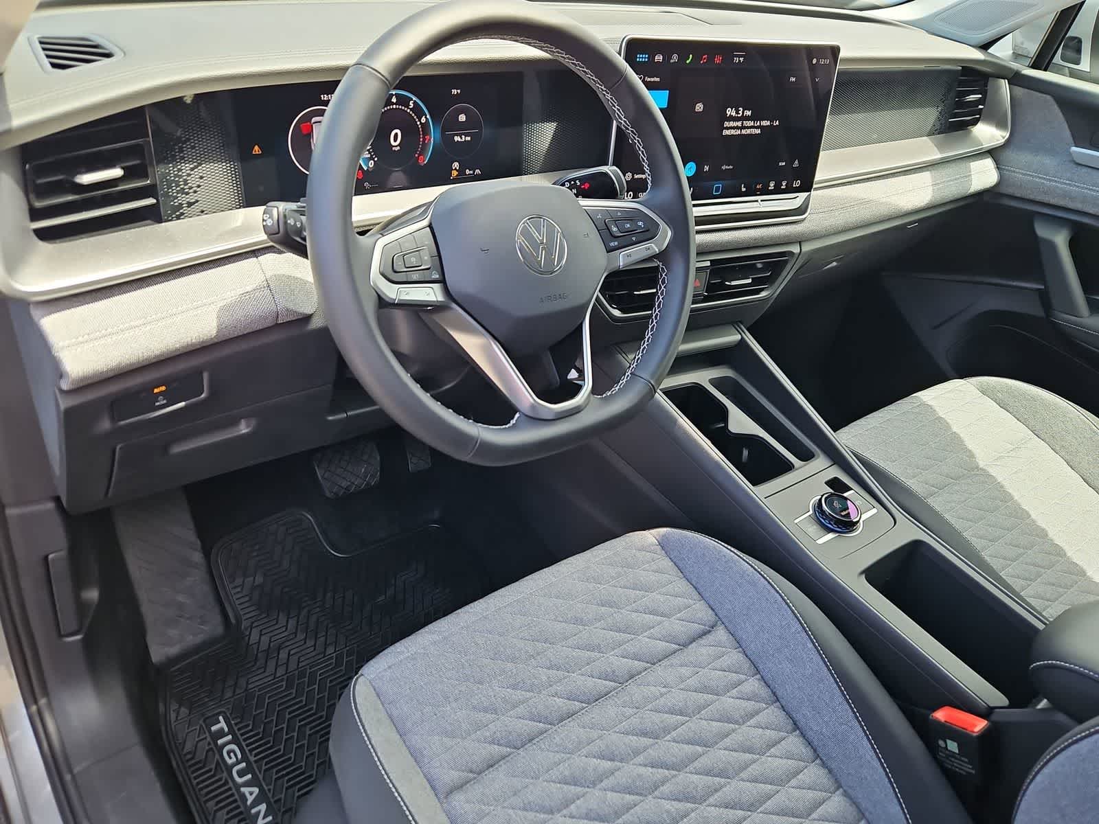 Thumbnail: 2026 Volkswagen Tiguan - 2