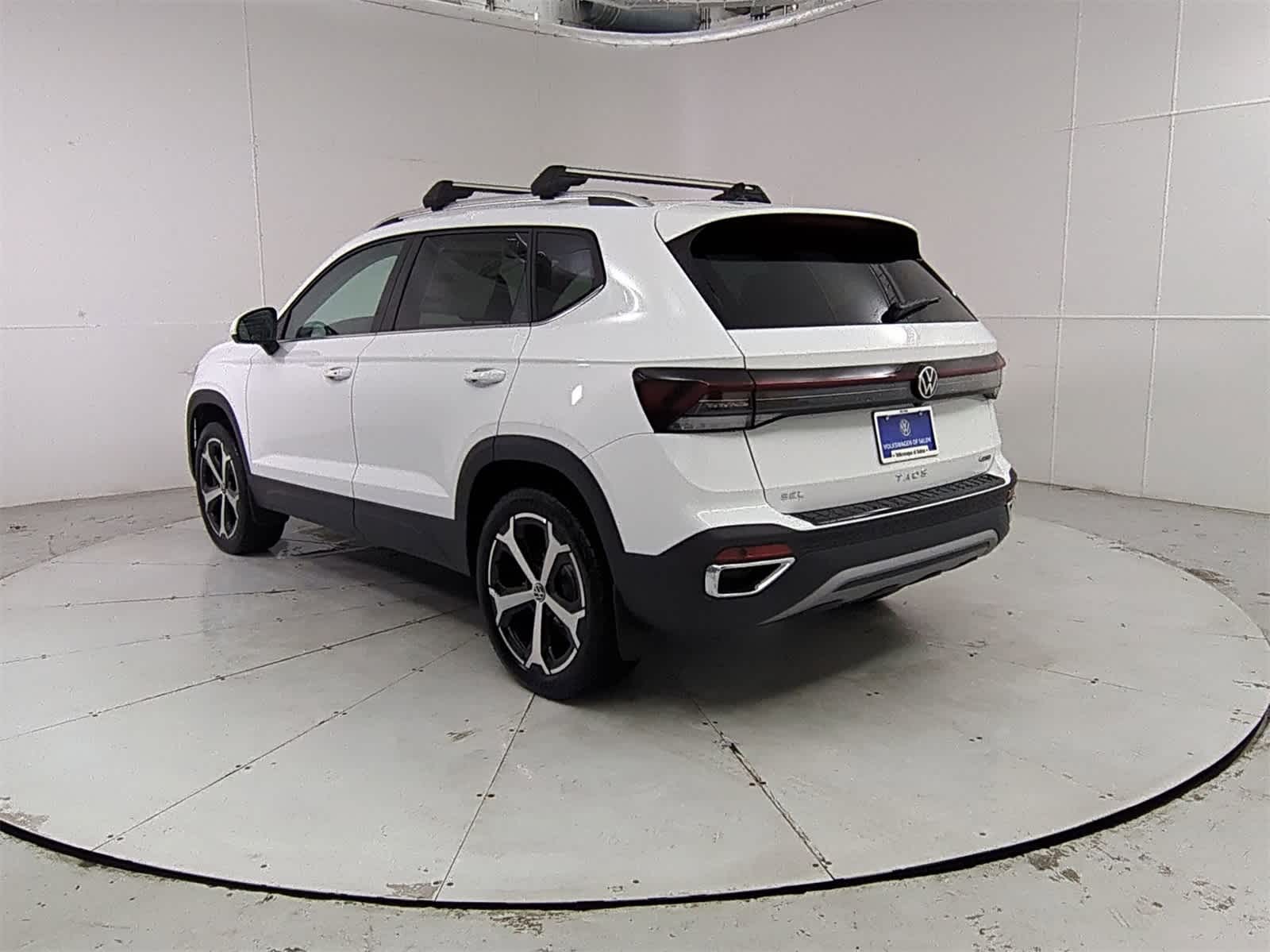 Thumbnail: 2025 Volkswagen Taos - 4