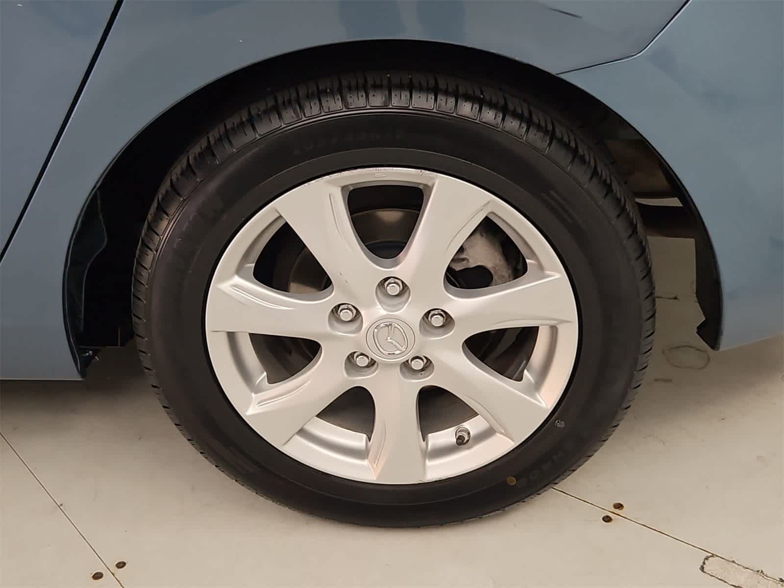 Thumbnail: 2011 Mazda Mazda3 - 12