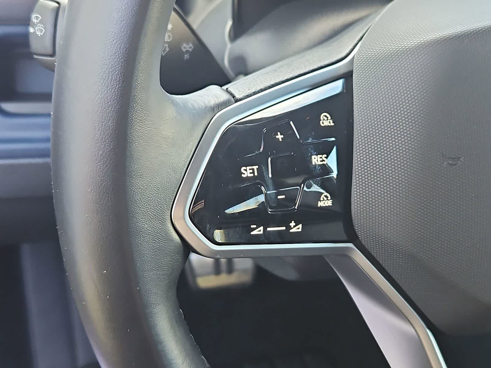 Thumbnail: 2025 Volkswagen ID.Buzz - 23