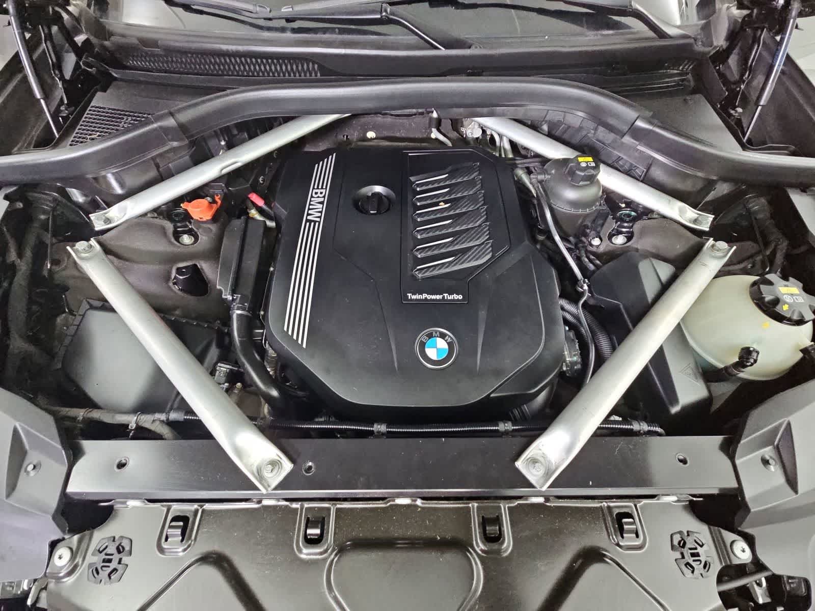 Thumbnail: 2020 BMW X7 - 14