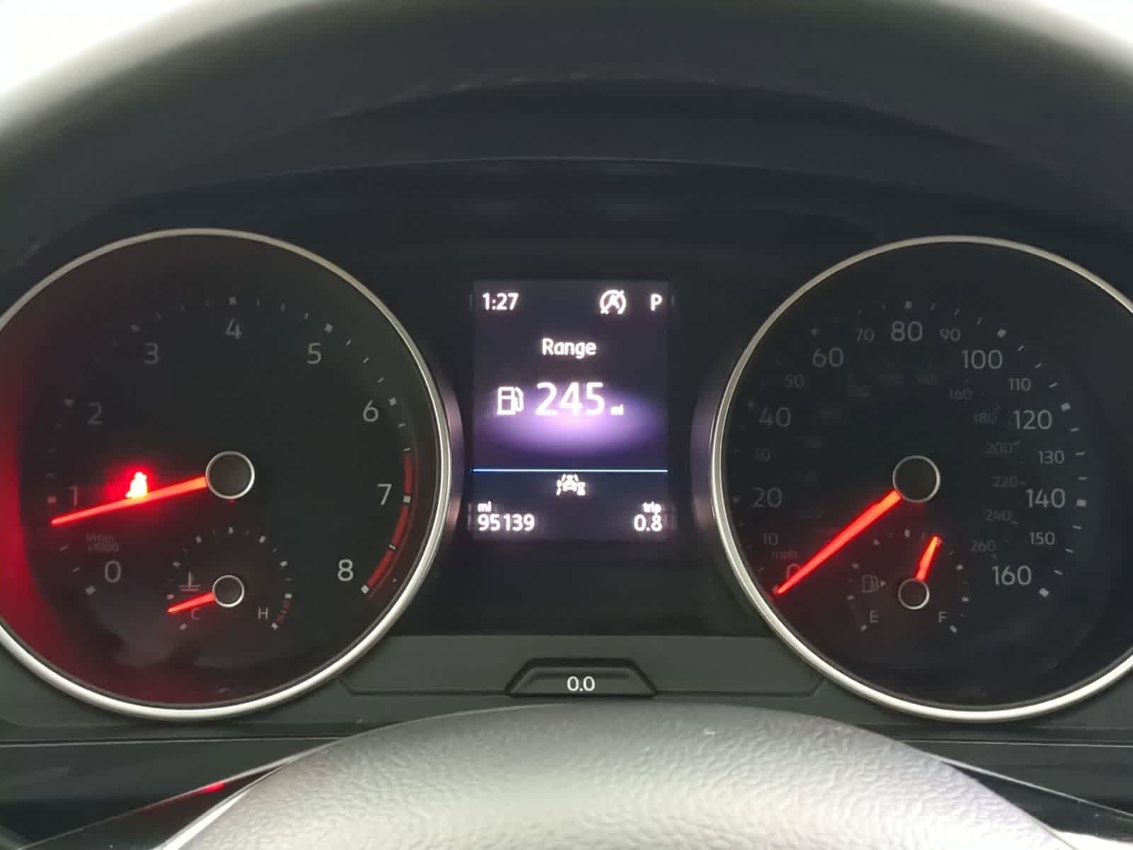 Thumbnail: 2020 Volkswagen Tiguan - 30