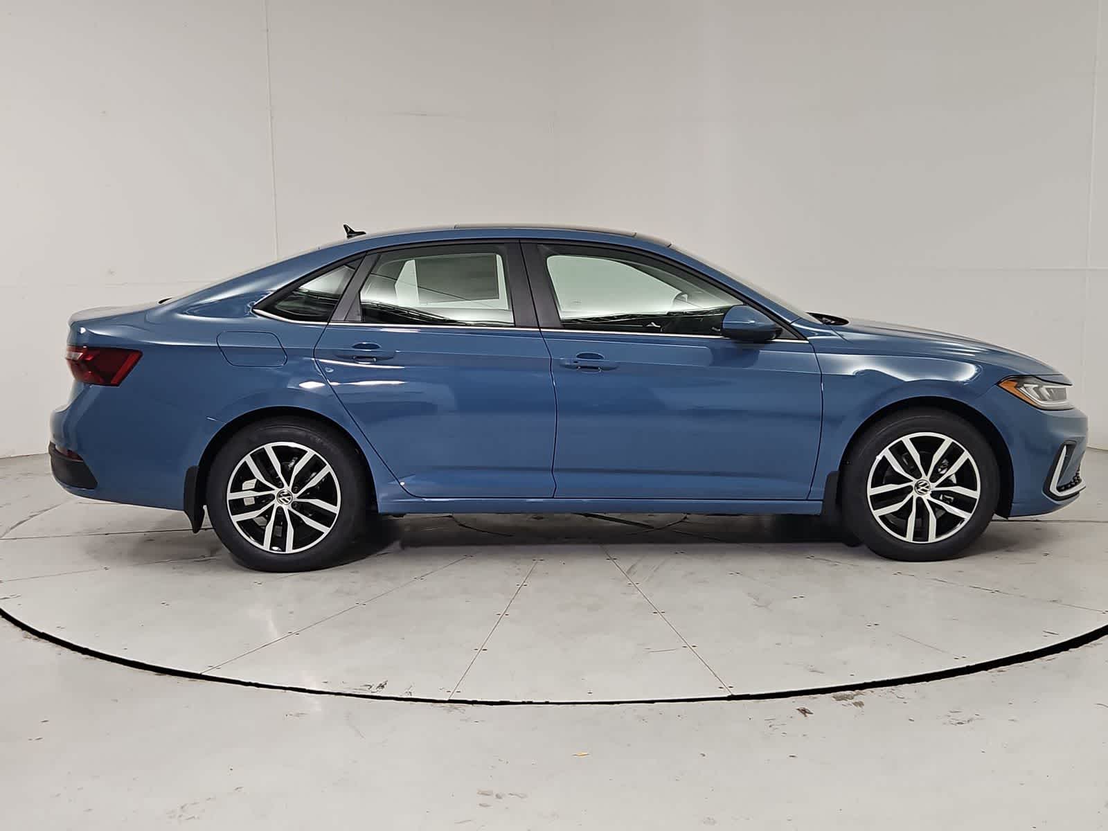 Thumbnail: 2026 Volkswagen Jetta - 7