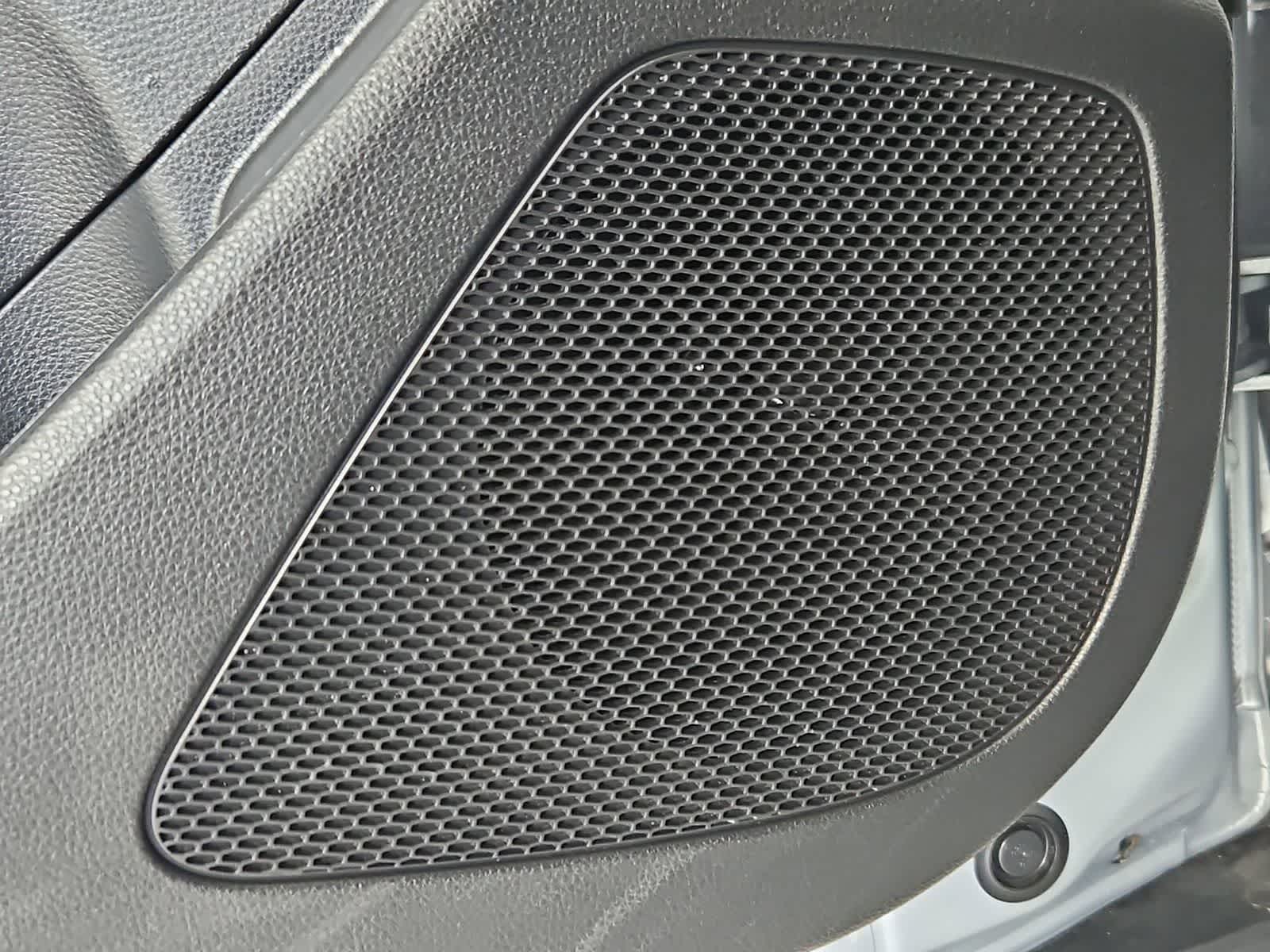 Thumbnail: 2023 Toyota Corolla Cross - 27