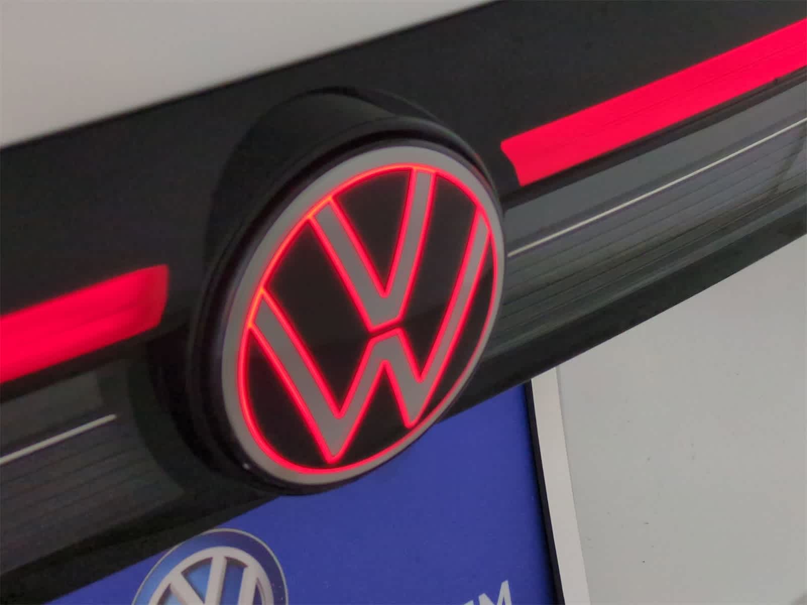 Thumbnail: 2025 Volkswagen Taos - 11