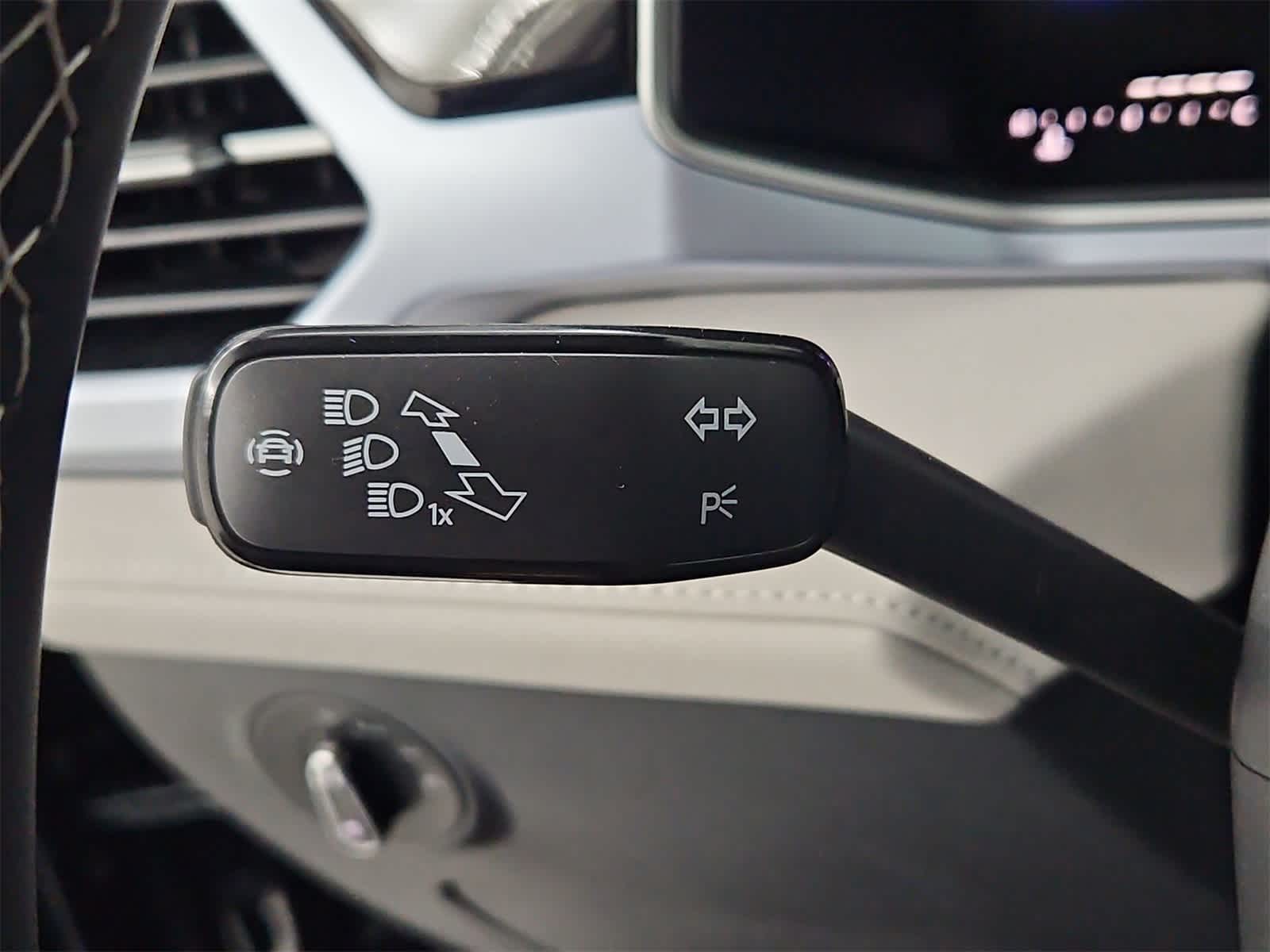 Thumbnail: 2025 Volkswagen Taos - 27