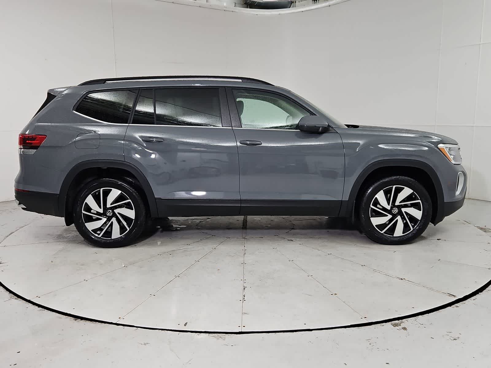 Thumbnail: 2026 Volkswagen Atlas - 7