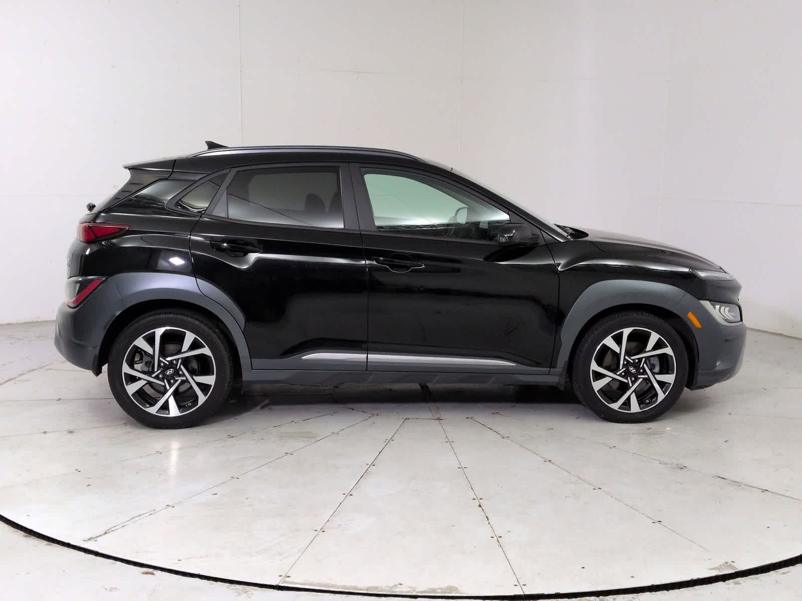 Thumbnail: 2022 Hyundai Kona - 7