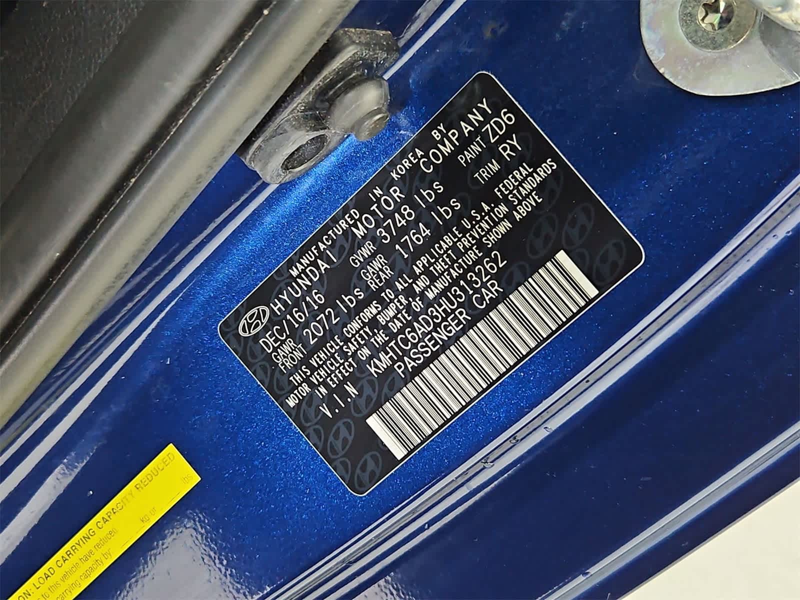 Thumbnail: 2017 Hyundai Veloster - 36