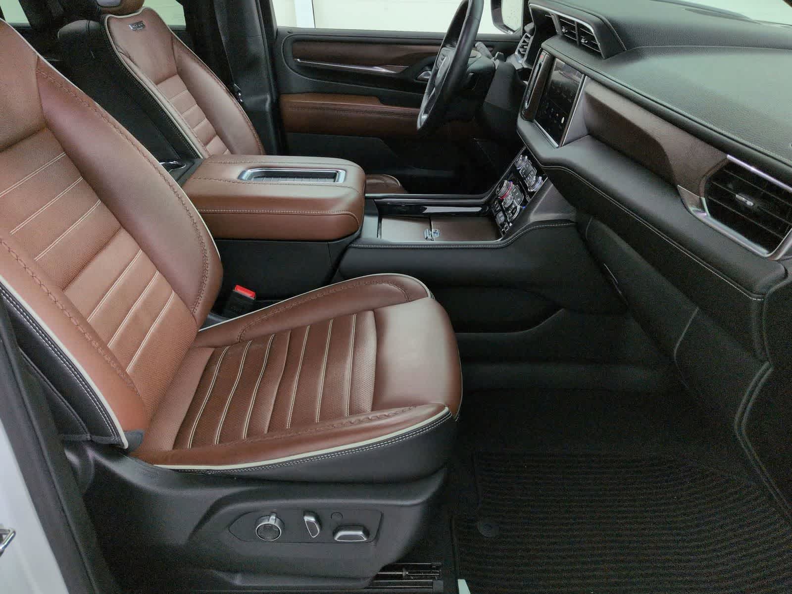 Thumbnail: 2024 GMC Yukon - 22